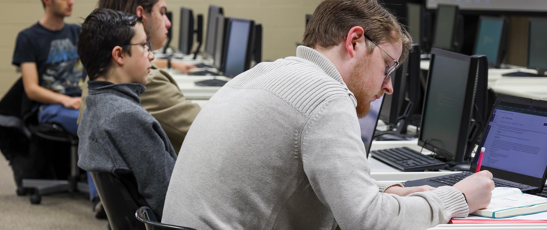 students working in computer lab